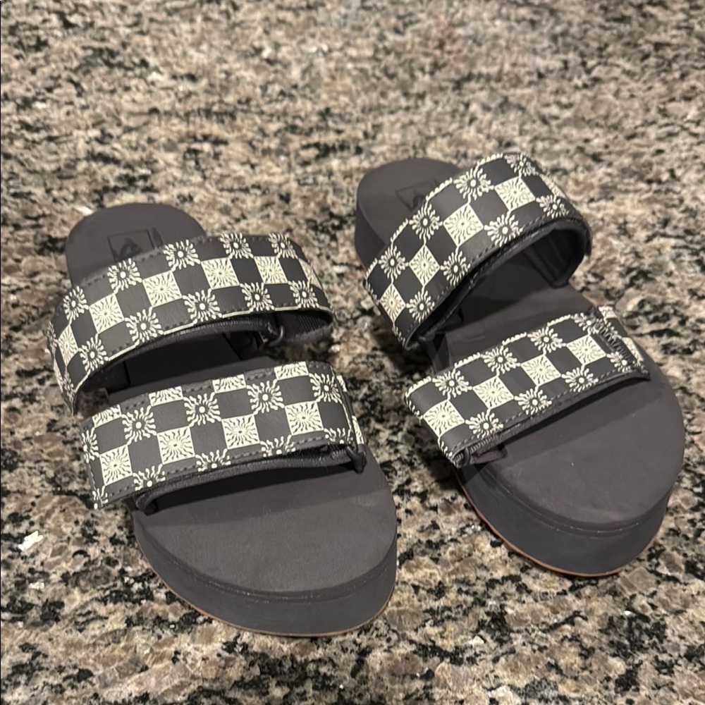 Vans Black and White Checkered platform Sandals size 7